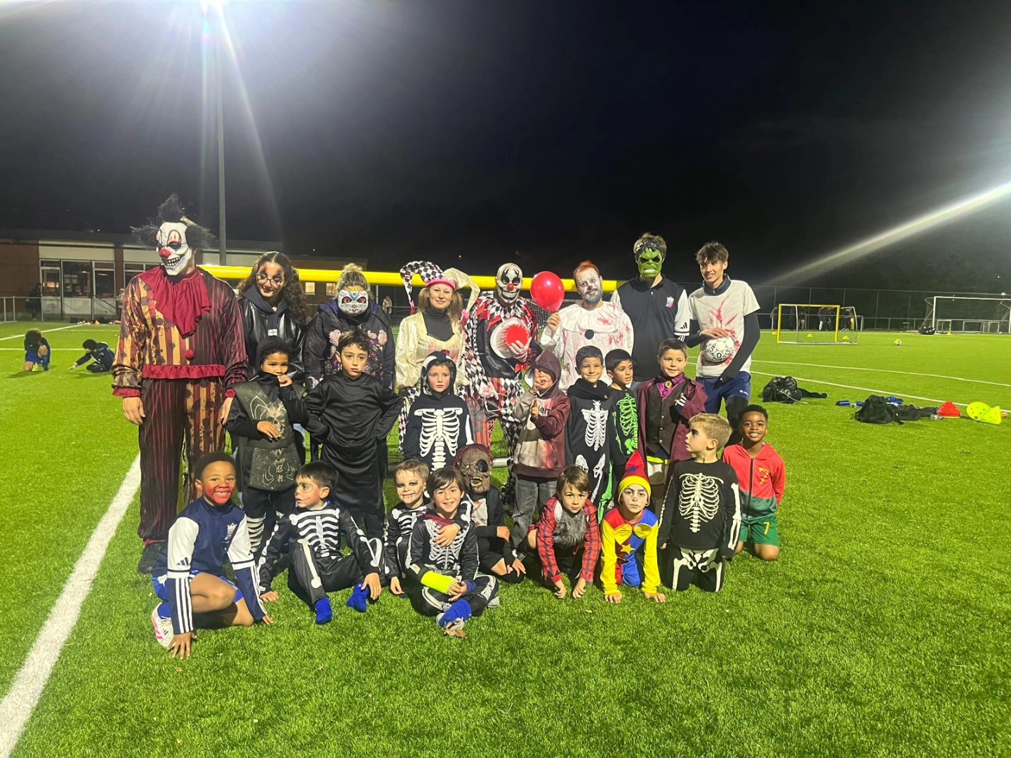 K.F.C RHODIENNE- 6 -DE HOEK - Halloween 2025
